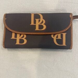 Dooney & Bourke Monogram Continental Clutch Wallet